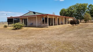 1499 MURGON GAYNDAH Road Warnung QLD 4605