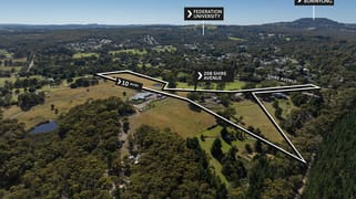 208 Shire Avenue Mount Helen VIC 3350