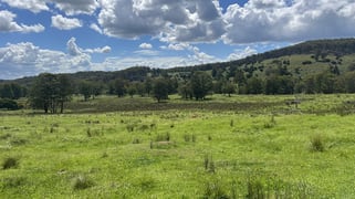 'Mt Clear'/* Morven Road Dundee NSW 2370