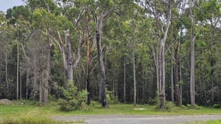17 Seasongood Road Woollamia NSW 2540