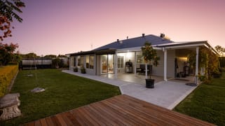 42 Jenkins Road Oakhampton NSW 2320 42 Jenkins Road Oakhampton NSW 2320
