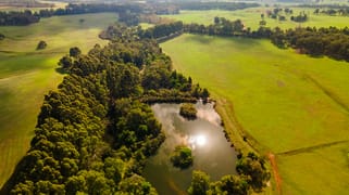 131 Price Road Chapman Hill WA 6280