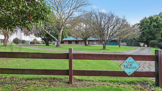 40 Couchs Road Scotts Creek VIC 3267