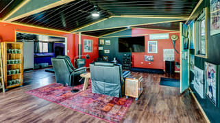 106 Cambridge Drive Mount Hallen QLD 4312 106 Cambridge Drive Mount Hallen QLD 4312