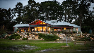 598 Ravenscliffe Road Kirup WA 6251