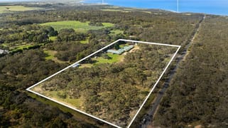 205 Addiscott Road Bells Beach VIC 3228 205 Addiscott Road Bells Beach VIC 3228