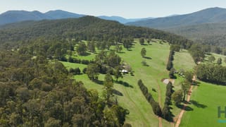 13 Snowys Track Benambra VIC 3900
