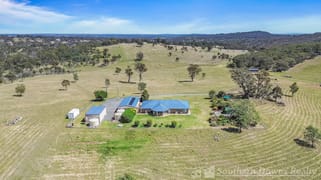 4 Browns Road Dalveen QLD 4374