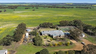 66 Fowler Road Bolgart WA 6568