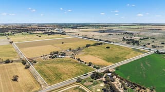 97 Murdoch Road Fairy Dell VIC 3561