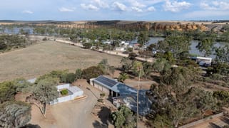 217 Mallee Road Walker Flat SA 5238 217 Mallee Road Walker Flat SA 5238