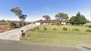 17 Strathtulloh Circuit Strathtulloh VIC 3338