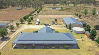 92 Wambanumba Drive Young NSW 2594