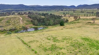 16 Camerons Road Running Stream NSW 2850
