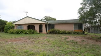 400 Reads Rd Avondale QLD 4670