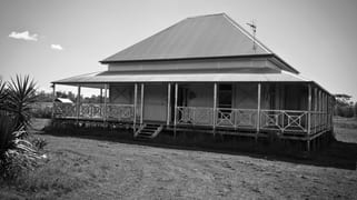 34 Usshers Road Sharon QLD 4670