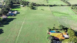 13 Shenton Road Burekup WA 6227 13 Shenton Road Burekup WA 6227