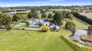 60 Grant Road Mount Eliza VIC 3930