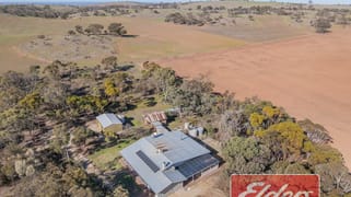 58 Oaklands Road Dutton SA 5356