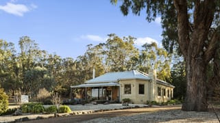 256 Dry Creek Road Bonnie Doon VIC 3720