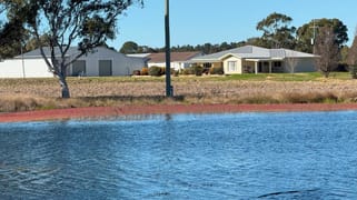79 Cottonvale School Rd Cottonvale QLD 4375