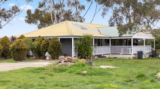 68 Hillview Drive Clarkefield VIC 3430