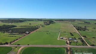 1824 Chapman Valley Road Narra Tarra WA 6532