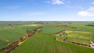 40 Burrawing Creek Road Lipson SA 5607