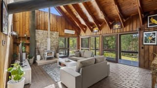 32 Tangara Road Advancetown QLD 4211 32 Tangara Road Advancetown QLD 4211