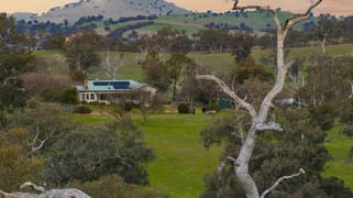 "Garratt" 597 Garratt Road Jugiong NSW 2726 "Garratt" 597 Garratt Road Jugiong NSW 2726