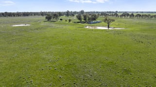 1677 ARCAD Arcadia Two Chain Road Miepoll VIC 3666