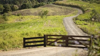 138 atkinson Road Kiamba QLD 4560