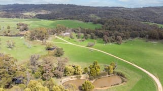 609 Gum Road Caveat VIC 3660