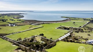 92 Mcfees Road Rhyll VIC 3923