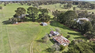 1526 Buninyong-Mt Mercer Road Grenville VIC 3352 1526 Buninyong-Mt Mercer Road Grenville VIC 3352