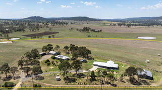 'Karinya' 14149 New England Highway East Greenmount QLD 4359