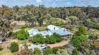"Nulabor Homestead" Murrumbidgee River Road Hay NSW 2711