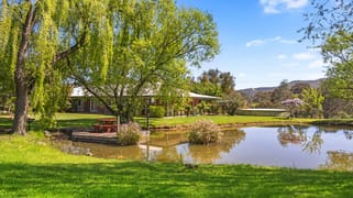 17 Marr Court Eildon VIC 3713