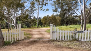 2056 Benalla-Yarrawona Road Bungeet West VIC 3726