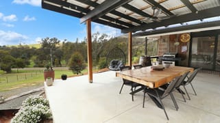 14 Bluegum Crescent Bonnie Doon VIC 3720