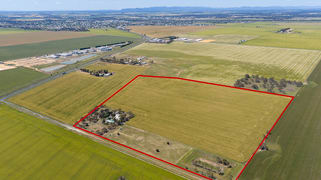 35 Three Mile Road Vectis VIC 3401