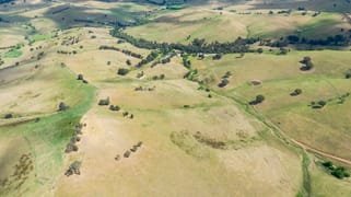 6 Scott Road Ensay VIC 3895