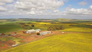 251 Reservoir Drive Whites Flat SA 5607