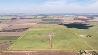 "Harmony Heights" 253 Gillam Road Nobby QLD 4360 "Harmony Heights" 253 Gillam Road Nobby QLD 4360