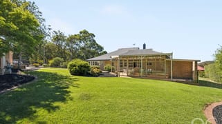 70 Whites Road Flaxley SA 5153 70 Whites Road Flaxley SA 5153