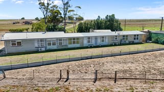 77 Obst Road Tailem Bend SA 5260 77 Obst Road Tailem Bend SA 5260