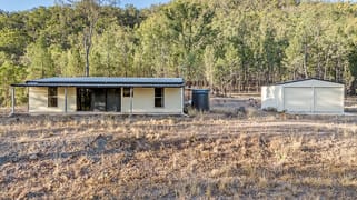 61 Hart Road Thanes Creek QLD 4370