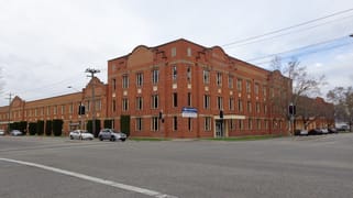 567 Smollett Street Albury NSW 2640 567 Smollett Street Albury NSW 2640