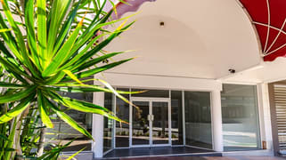 57 GOONDOON STREET Gladstone Central QLD 4680 57 GOONDOON STREET Gladstone Central QLD 4680