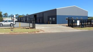 Shed 4/44 Jones Street Harlaxton QLD 4350 Shed 4/44 Jones Street Harlaxton QLD 4350